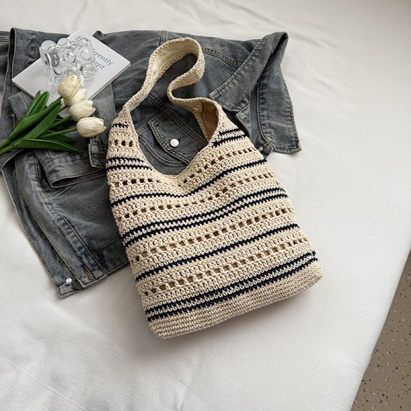 Trendy Women's Knitted Beach Tote Bag - Large Capacity Shoulder Bag for Vacation 2025