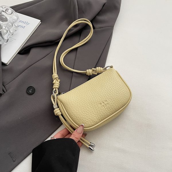 Trendy Women's Summer Crossbody Phone Bag - Casual Zipper Small Bag for Commuting, 2025 Fashion Essential