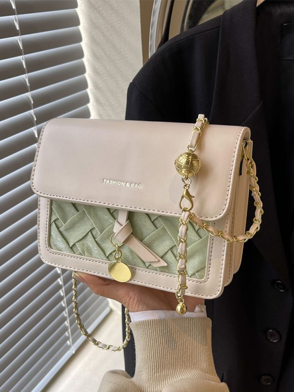 Trendy Women's Summer Diagonal Cross Small Square Bag - Diamond Quilted Chain Shoulder Bag for High-End Fashion 2025