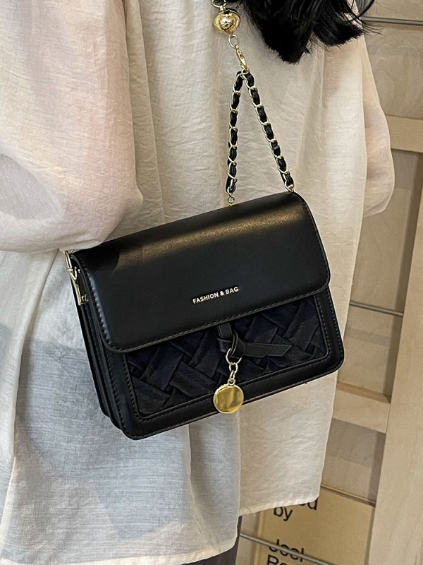 Trendy Women's Summer Diagonal Cross Small Square Bag - Diamond Quilted Chain Shoulder Bag for High-End Fashion 2025