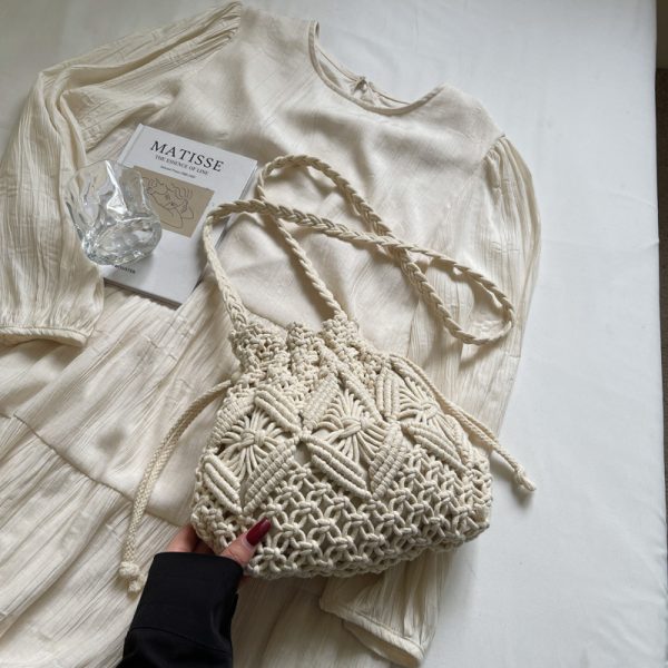 Trendy Women's Woven Straw Crossbody Bucket Bag - Summer Seaside Vacation Essential, Phone Bag for 2025