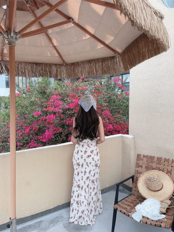 Ultra-High Waist Floral Camisole Dress with Tie-Waist and French Square Neck - Perfect for Vacation and Summer Style