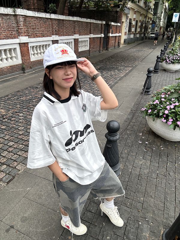 Unisex American Retro Striped Polo T-Shirt - Short Sleeve Sports Jersey Casual Top for Street Style