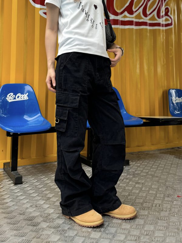 Unisex American Retro Washed Multi-Pocket Straight Work Pants - Loose Daily Street Style, Wrinkled Design for Effortless Fashion