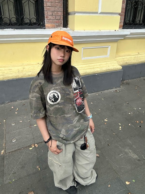 Unisex Retro Distressed Camouflage Patch Embroidered Short-Sleeve T-Shirt - Summer Casual Versatile Base Shirt for 90s Style