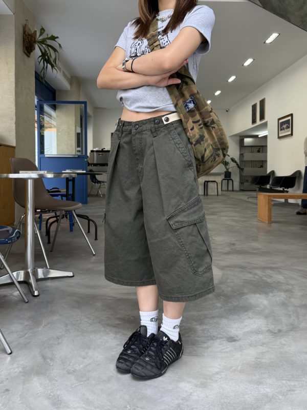 Unisex Vintage Distressed Work Shorts - American Style, Adjustable, Multi-Pocket, Summer Essential, 90s Inspired Fashion