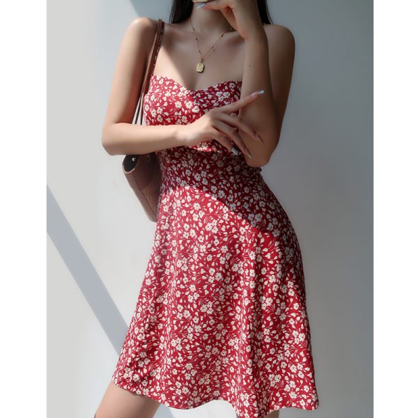 V-neck Red Floral Spaghetti Strap Dress - Vintage Slim Fit Waist-Tie Short Vacation Dress in French Style