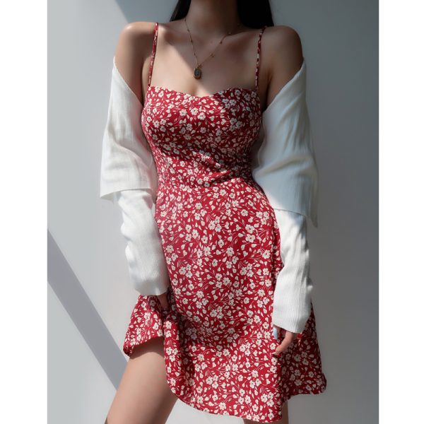V-neck Red Floral Spaghetti Strap Dress - Vintage Slim Fit Waist-Tie Short Vacation Dress in French Style