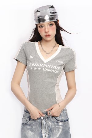 V-Neck Shoulder-Structured Short Sleeve T-Shirt for Women - Summer Y2K Slim-Fit Spicy Girl Blokette Style Top