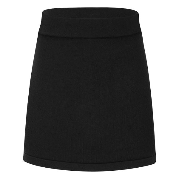 Versatile Knitted Bodycon Short Skirt with Anti-Exposure Safety Pants â€“ European and American Style Women's Fashion
