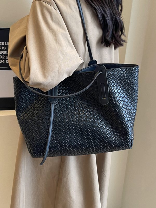 Versatile Large-Capacity Shoulder Tote Bag for Women - High-End Autumn/Winter 2025 Commuting Bag for Work and Leisure
