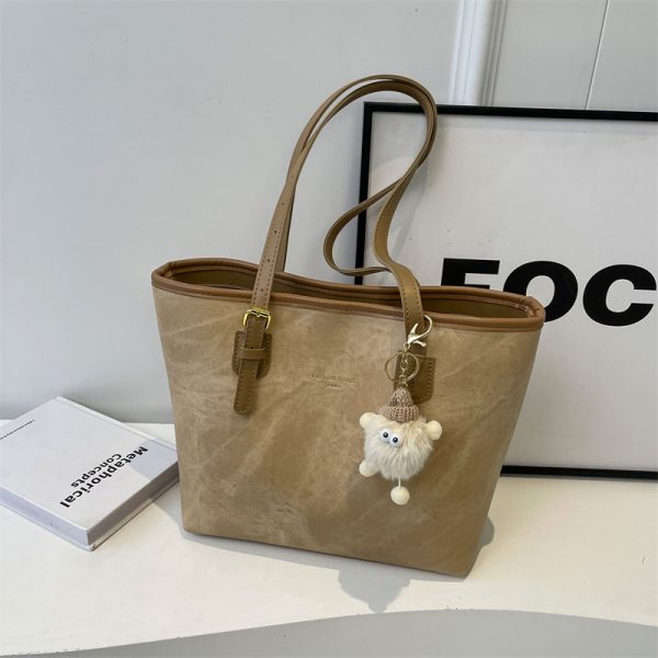 Versatile Single-Shoulder Tote Bag for Women, Large Capacity Commuter Bag, 2025 Spring/Summer Fashion, Stylish for Students