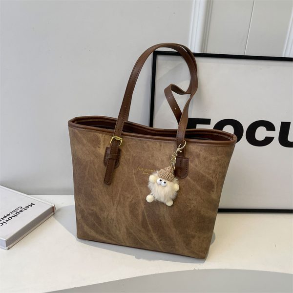 Versatile Single-Shoulder Tote Bag for Women, Large Capacity Commuter Bag, 2025 Spring/Summer Fashion, Stylish for Students
