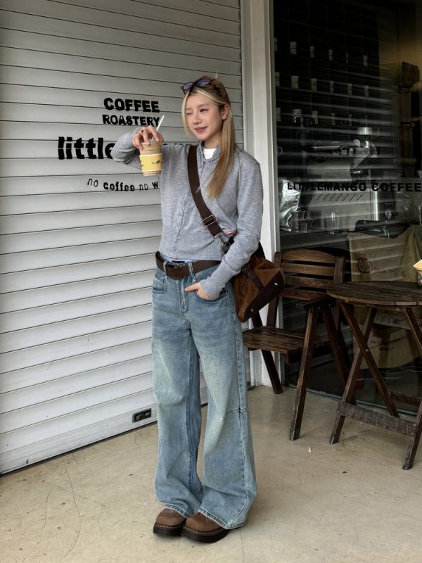 Vintage American Washed Micro-Flare Workwear Jeans for Men and Women - Loose Fit Embroidered Casual Pants, 90s Inspired Fashion