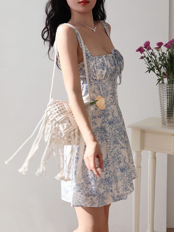 Vintage Blue and White Porcelain Print Drawstring Tie Strap Dress for Women - Holiday Style with Waist-Defined Fit, Trendy Summer Fashion