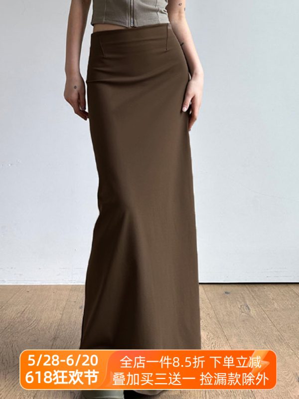 Vintage Brown Straight Long Skirt for Women with Back Slit, Low Waist Design, Retro Style, Perfect for 90s and Y2K Fashion