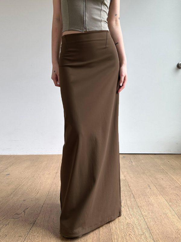 Vintage Brown Straight Long Skirt for Women with Back Slit, Low Waist Design, Retro Style, Perfect for 90s and Y2K Fashion
