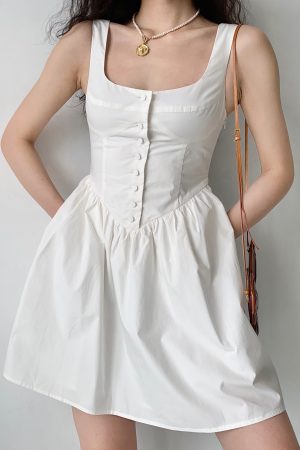 Vintage Court Style White Floral Pocket Tie Square Neck Sleeveless A-line Dress for Women - 90s Inspired Fashion