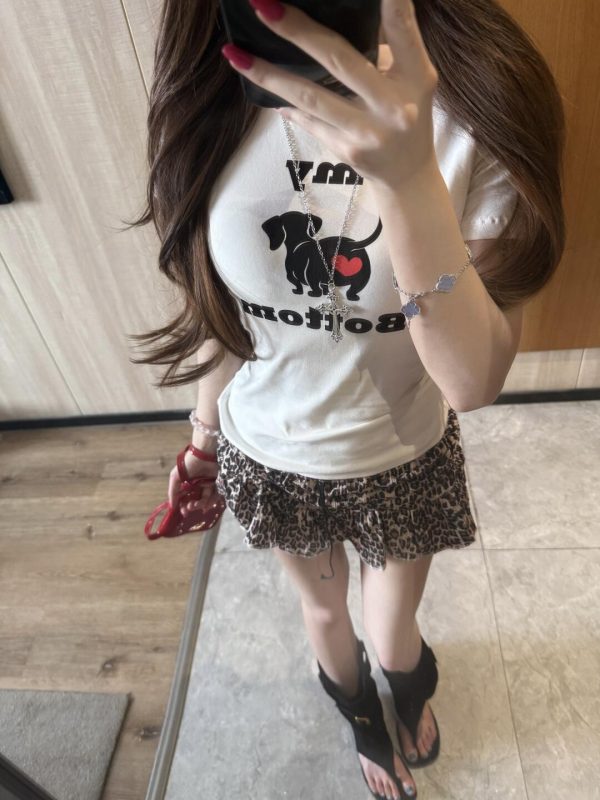 Vintage Cute Dog Print Short White T-Shirt for Women - American-Style Slim Fit Summer Top, Spicy Girl Vibe