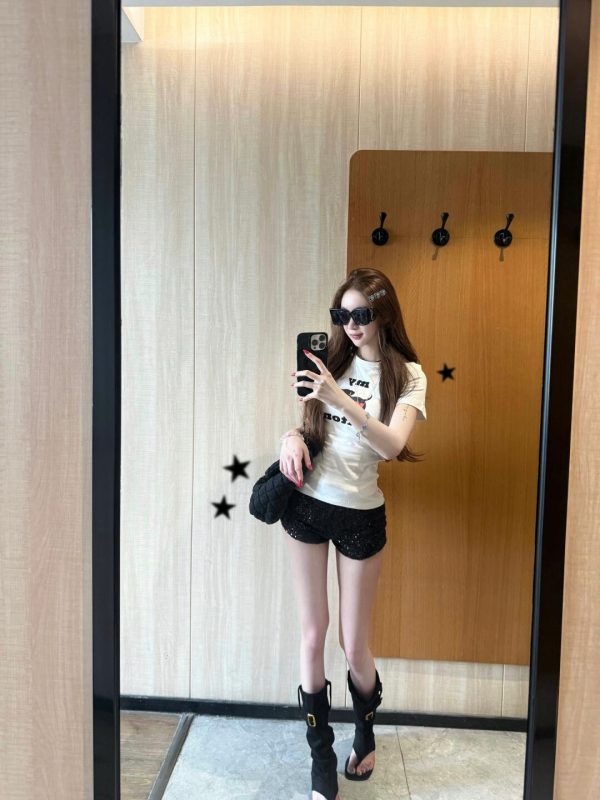 Vintage Cute Dog Print Short White T-Shirt for Women - American-Style Slim Fit Summer Top, Spicy Girl Vibe