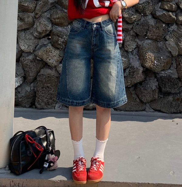 Vintage Dark Blue Wide-Leg Denim Shorts for Women - Loose-Fit Five-Point Style for Summer Casual Wear