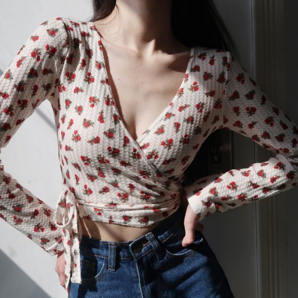 Vintage Floral Deep V-Neck Long Sleeve Cardigan Shirt for Women - Slim Fit Summer Sun Protection Fashion