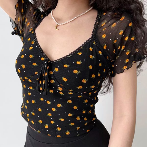 Vintage Floral Mesh V-Neck Short Sleeve Black T-Shirt for Women â€“ Slim Fit 90s Inspired Self-Made Style Top