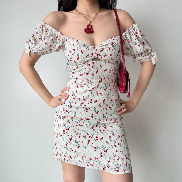 Vintage Floral Short Sleeve Dress with Front Bow and Hollow Waist - Summer 90s Style for Women