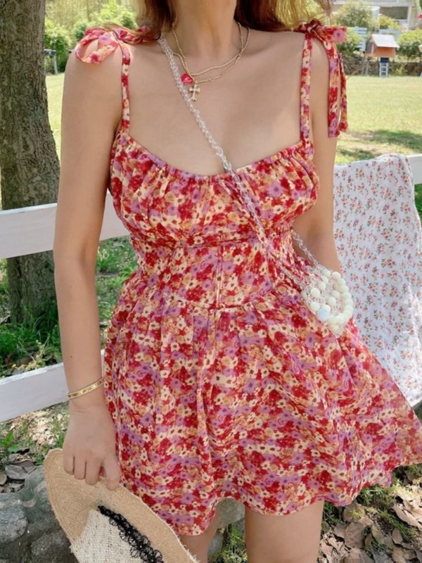 Vintage Floral Waist-Cinched Cami Dress with Square Neck - Spring/Summer 2025 Vacation Style, Y2K Inspired Fashion