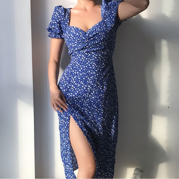 Vintage French Floral Cottage Dress with Square Neck, Pleated Design, Puff Sleeves, and Side Slit - Perfect for Y2K and 90s Style