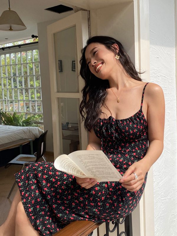 Vintage French Floral Spaghetti Strap Dress - Slim Elegant Long Dress with Waist-Cinching Design, Perfect for Y2K and Summer Styles