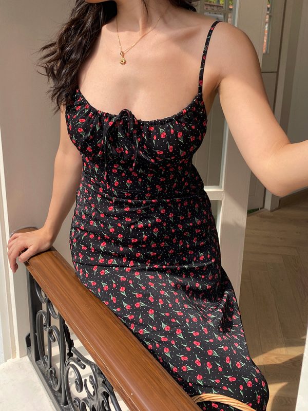 Vintage French Floral Spaghetti Strap Dress - Slim Elegant Long Dress with Waist-Cinching Design, Perfect for Y2K and Summer Styles