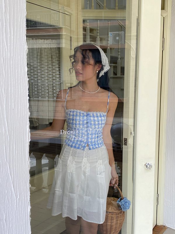 Vintage French Plaid Camisole Dress with Waist-Cinching Short Skirt - Chic Summer Style for a Feminine Look