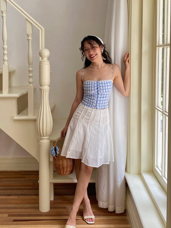 Vintage French Plaid Camisole Dress with Waist-Cinching Short Skirt - Chic Summer Style for a Feminine Look