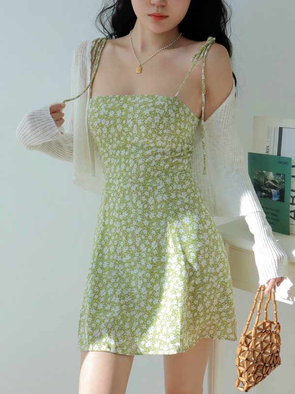 Vintage Green Floral Slip Dress for Women - Waist-Cinching A-Line Skirt, Country Style, Slimming Fit, Perfect for 90s and Y2K Fashion
