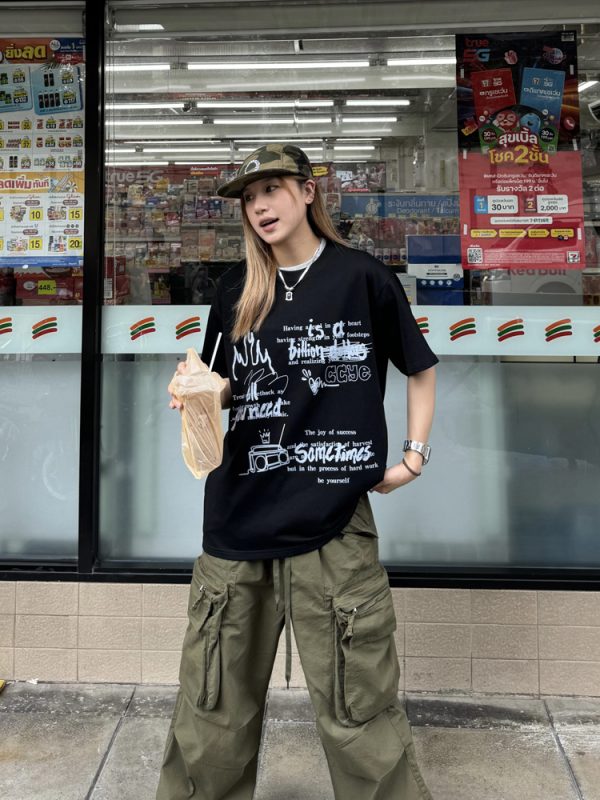 Vintage Hand-Drawn Graffiti Short Sleeve T-Shirt for Men and Women - Trendy American Design Summer Top, 90s Style, Unisex
