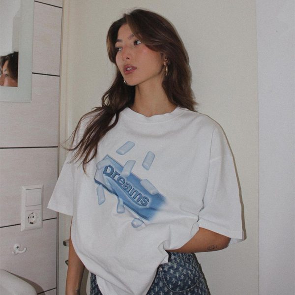 Vintage-Inspired White Short Sleeve T-Shirt for Women - Retro High Street Summer Style, Trendy Hot Girl Top