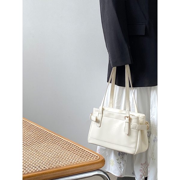 Vintage Korean Style Women's Tote Bag - High-End Large Capacity Handheld Commuter Shoulder Bag for 2025