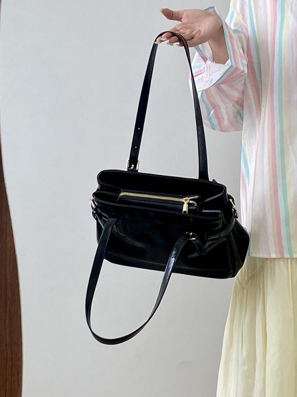 Vintage Korean Style Women's Tote Handbag - Large Capacity Commuter Shoulder Bag for Everyday & Motorcycle Use