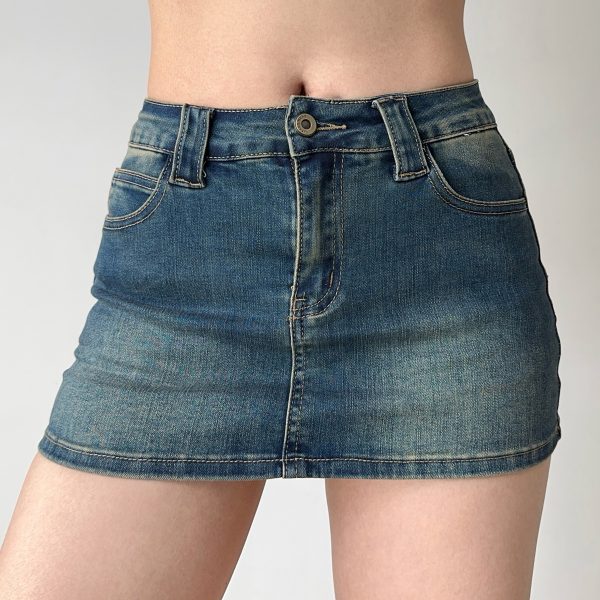 Vintage Low-Waist Denim Ultra-Short Bodycon Skirt for Women - European & American Style, Slim Fit, Anti-Exposure Design