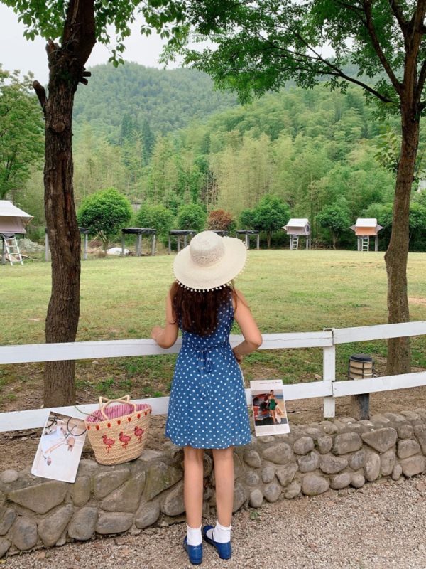 Vintage Polka Dot Sleeveless Vest Dress for Women - French Style, Small Lapel, Waist-Defined, 2022 Spring/Summer, Hong Kong Fashion