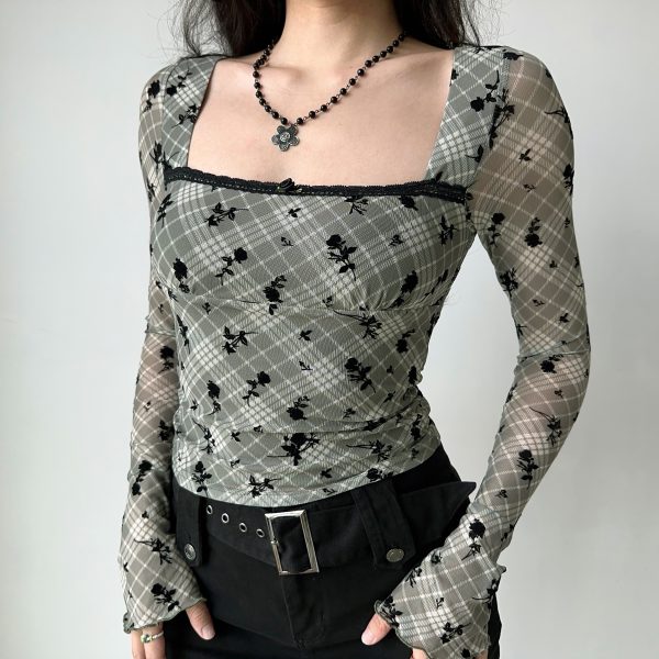Vintage Velour Plaid Square Neck Long Sleeve T-shirt for Women - Slim Fit Short Crop Top, Y2K Inspired American Style