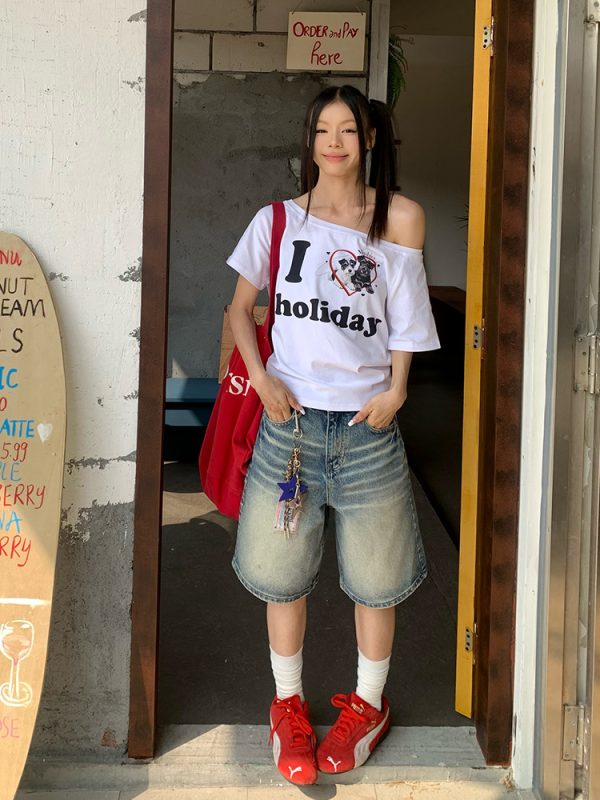 Vintage Washed Distressed Denim Shorts for Men and Women, Loose Casual High Street Five-Point Style for Summer Fashion