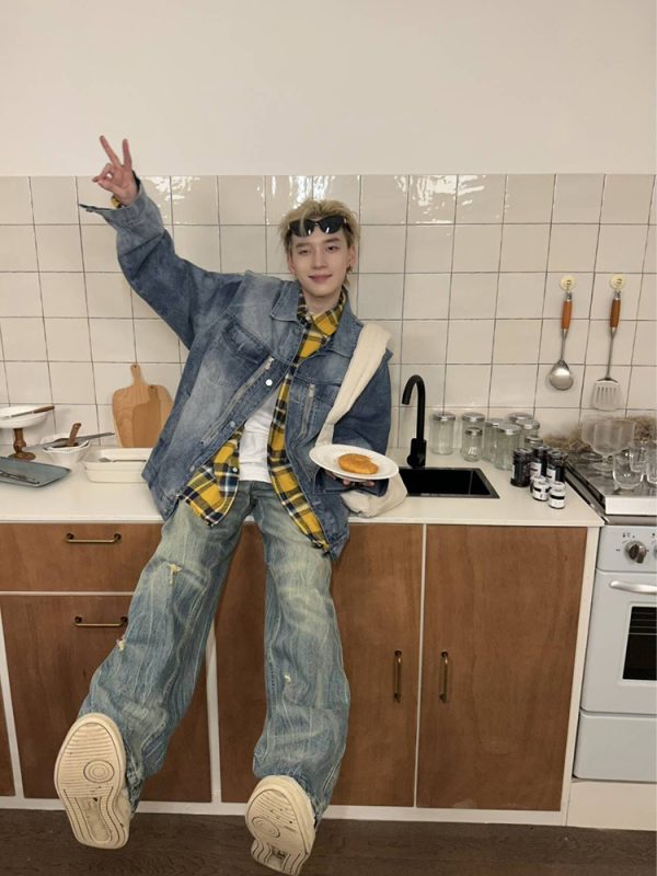 Vintage Washed Distressed Straight Leg Jeans for Men - Loose Fit Wide Leg Pants, Retro 90s Style