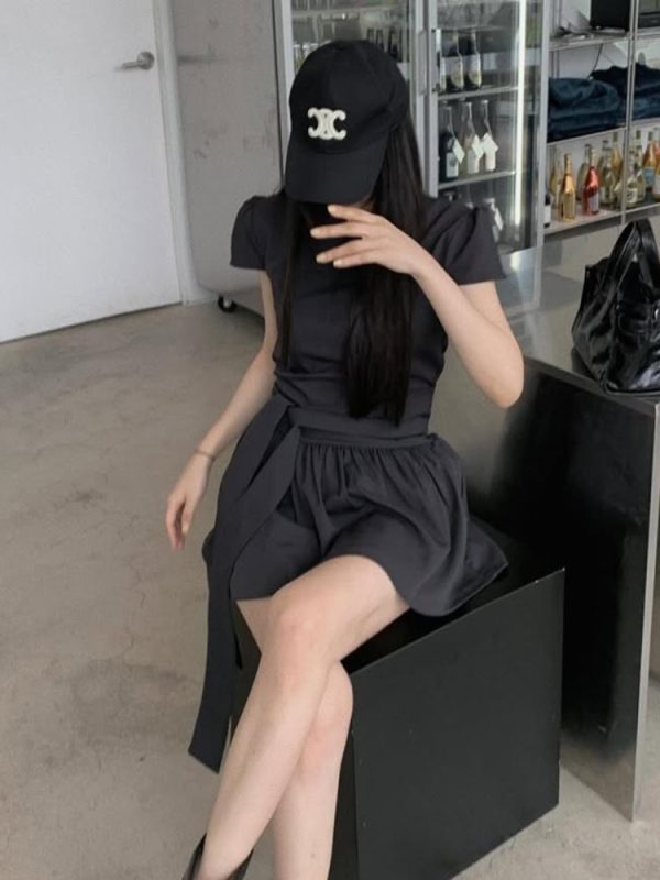 Waist Tie Short Sleeve Dress with A-Line Floral Bud Skirt - Versatile Summer Style for Effortless Elegance