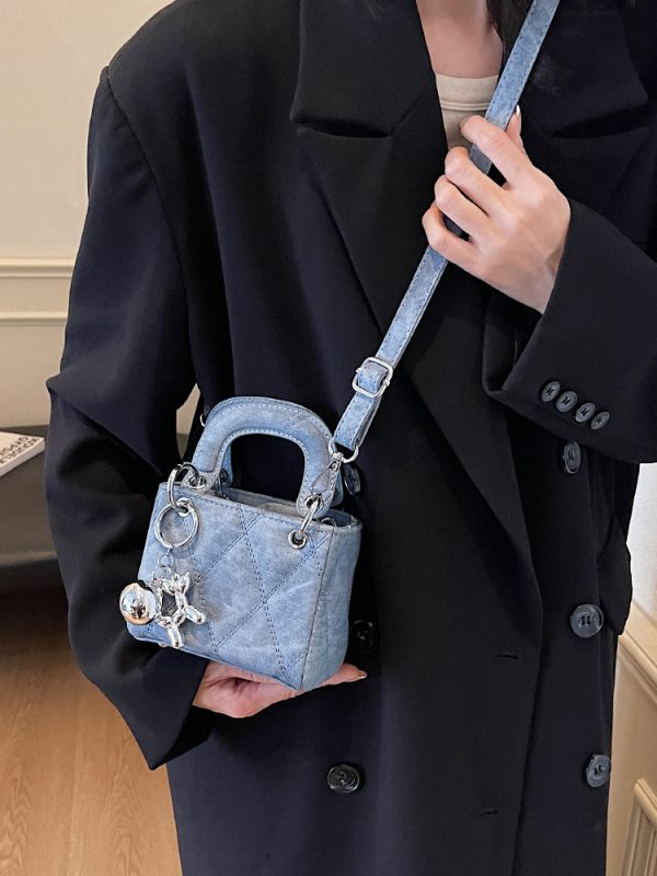 Winter Commuting Diamond Quilted Crossbody Bag - High-End Women's Handbag, Versatile Small Style for 2025