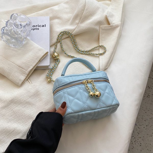 Women's Diamond-Pattern Chain Crossbody Bag, Stylish Small Square Bag for Spring/Summer 2025 Fashion Trends