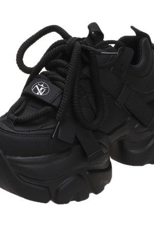 Women's European Station Dad Shoes - 2023 Autumn Short Height Thick-Soled Retro Casual Sports Footwear