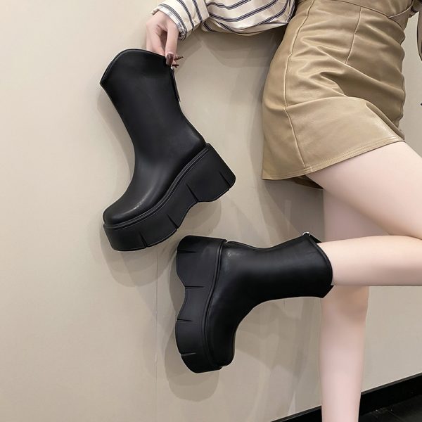 Women's Height-Increasing Martin Boots for Petite, 8cm Thick-Soled, British Style, Trendy Short Boots for Spring and Autumn 2023
