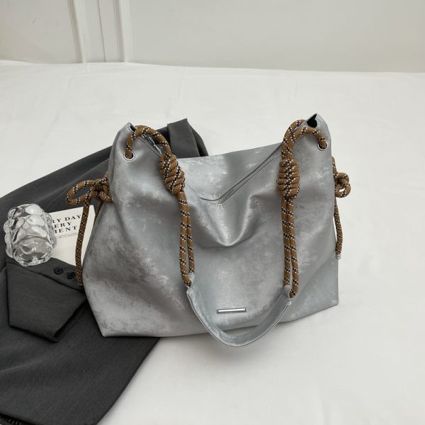 Women's Korean-Style Casual Large-Capacity Tote Bag - Trendy 2025 Summer Versatile Commuting Shoulder Bag